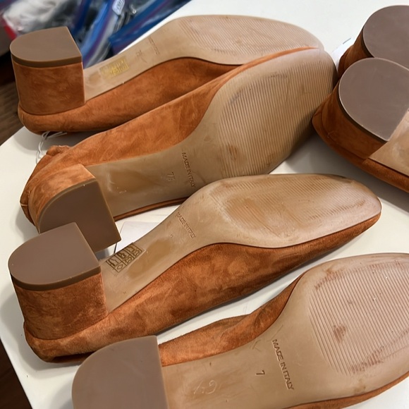 Everlane Italian Leather Day Heel Almond Suede - Picture 9 of 12